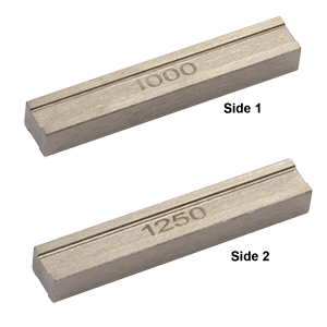 VHA10 - Dual-Sided Fiber Holder Top Insert, Ø812 µm - Ø1770 µm